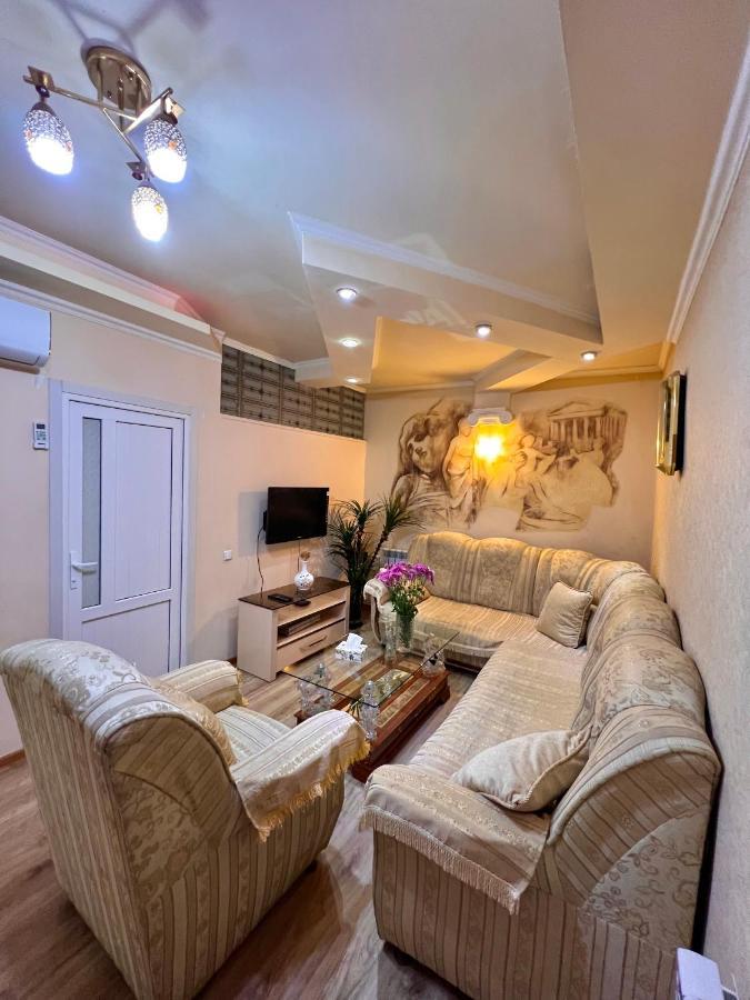 Apartment In The Centre Of Yerevan For Rent المظهر الخارجي الصورة